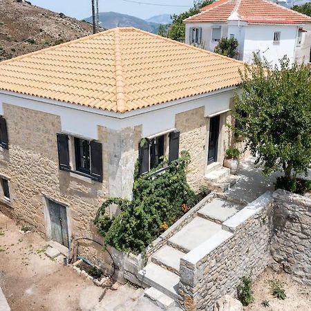 Villa Aiolia Kondoyenádha Εξωτερικό φωτογραφία