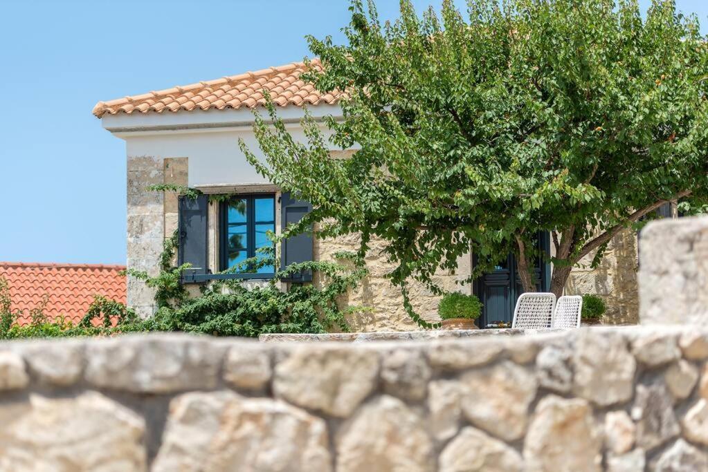 Villa Aiolia Kondoyenádha Εξωτερικό φωτογραφία