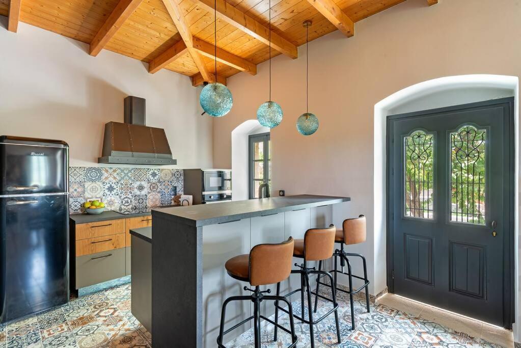 Villa Aiolia Kondoyenádha Εξωτερικό φωτογραφία